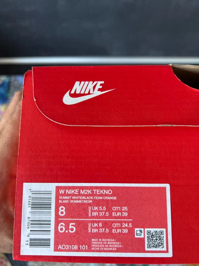 Basket Nike unisex taille 39 - photo numéro 11