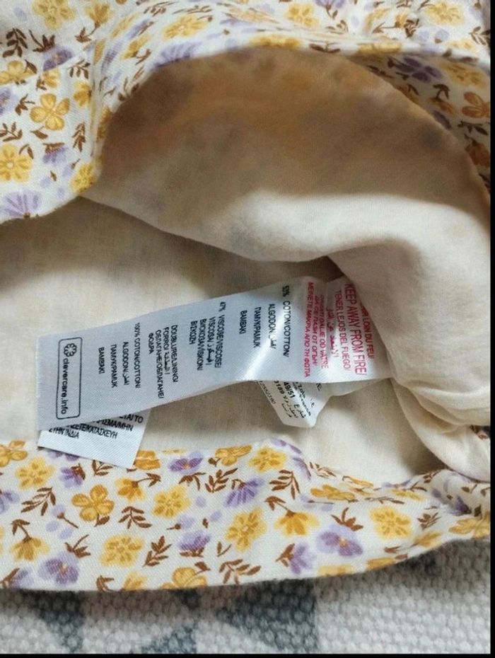 Blouse fleurie - SGMJ - 6 ans - Neuf Étiquette - photo numéro 6