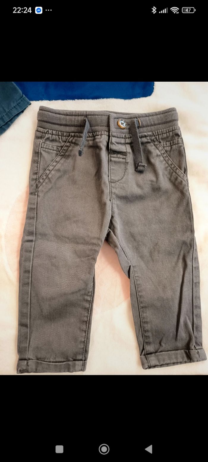Pantalons très bon état 12 mois - photo numéro 2