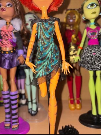Tenu monster high 