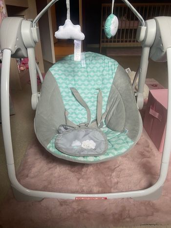 Balancelle bébé de chez Aubert