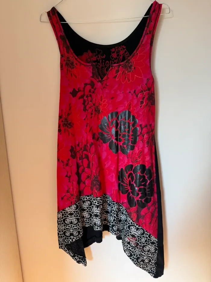 Tunique desigual