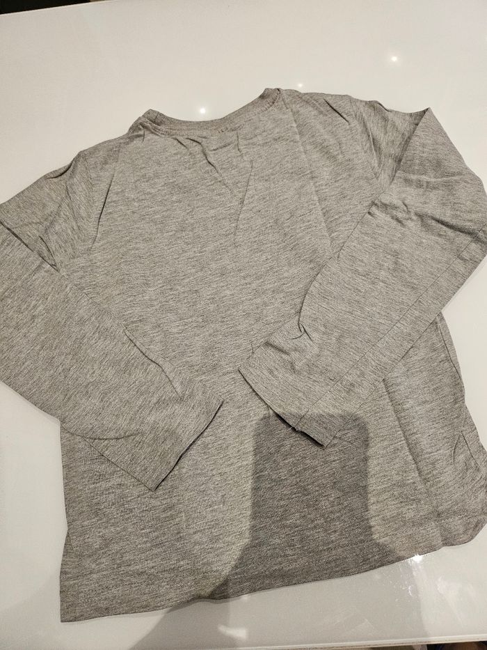 Haut 8 ans - photo numéro 2