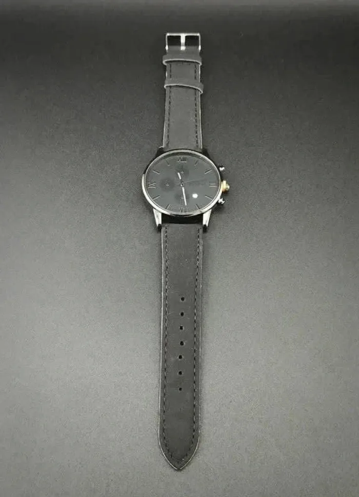 Montre noire intégrale, style vintage, élégante - photo numéro 3