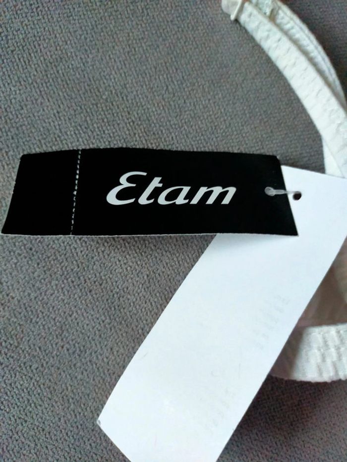 Haut de bikini blanc texturé – Etam – Taille 36 – Neuf avec étiquette - photo numéro 3