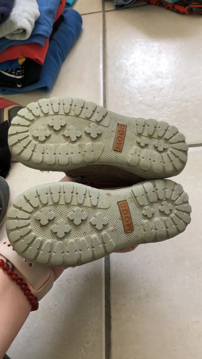Chaussures de marche Mod 8 bon état 23 - photo numéro 3