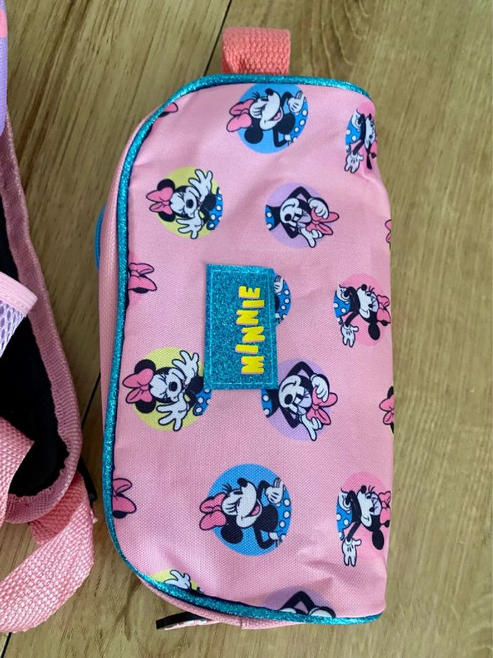 Sac / cartable et trousse - photo numéro 2