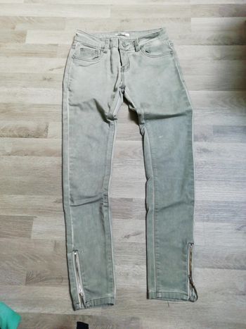 Jean gris taille 38
