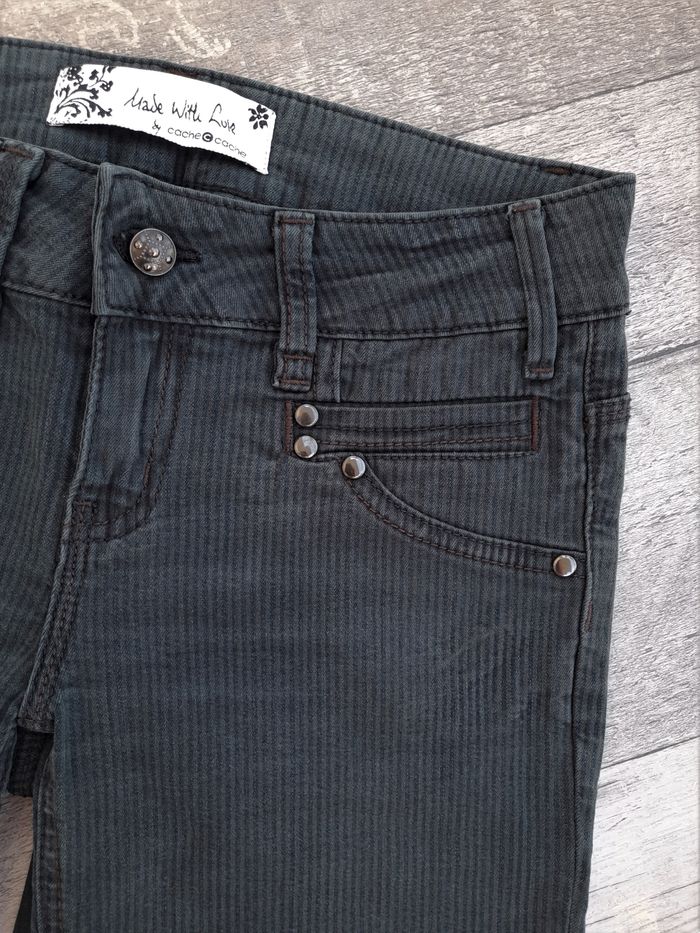 Bermuda noir à rayures grises - Cache Cache - photo numéro 4