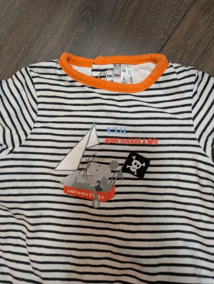 Combinaison pyjama doublé chaud rayé noir et blanche sans pied pirate orchestra 3 mois très bon état - photo numéro 2