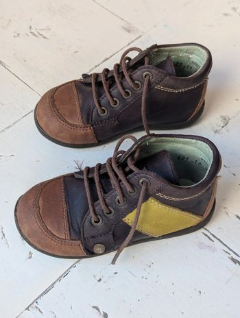 Chaussures montantes cuir marron Kickers – Taille 24