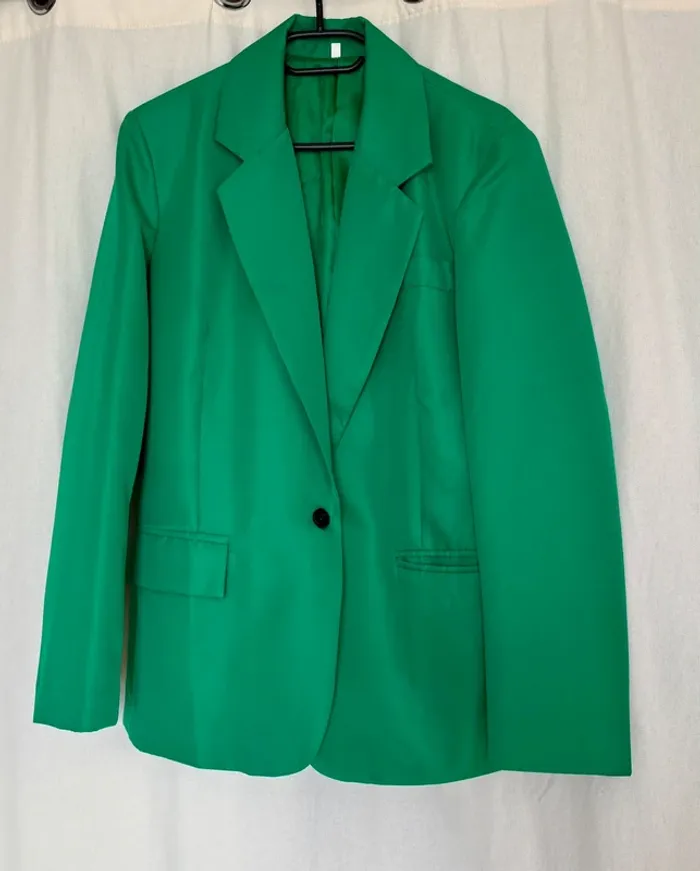 Joli blazer oversize vert taille S - photo numéro 2