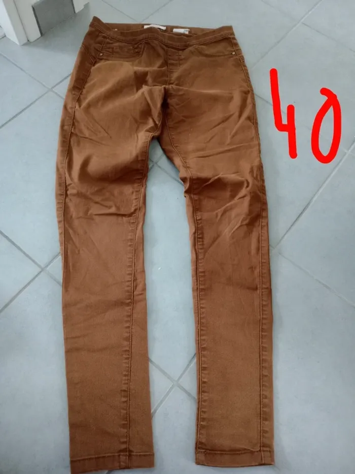 Pantalon 40 femme camaïeu