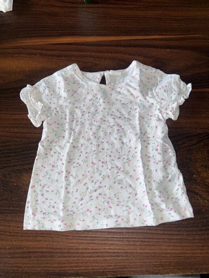 Joli tee shirt à manches courtes