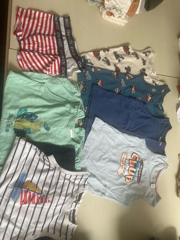 Lot tee shirts et combinaison