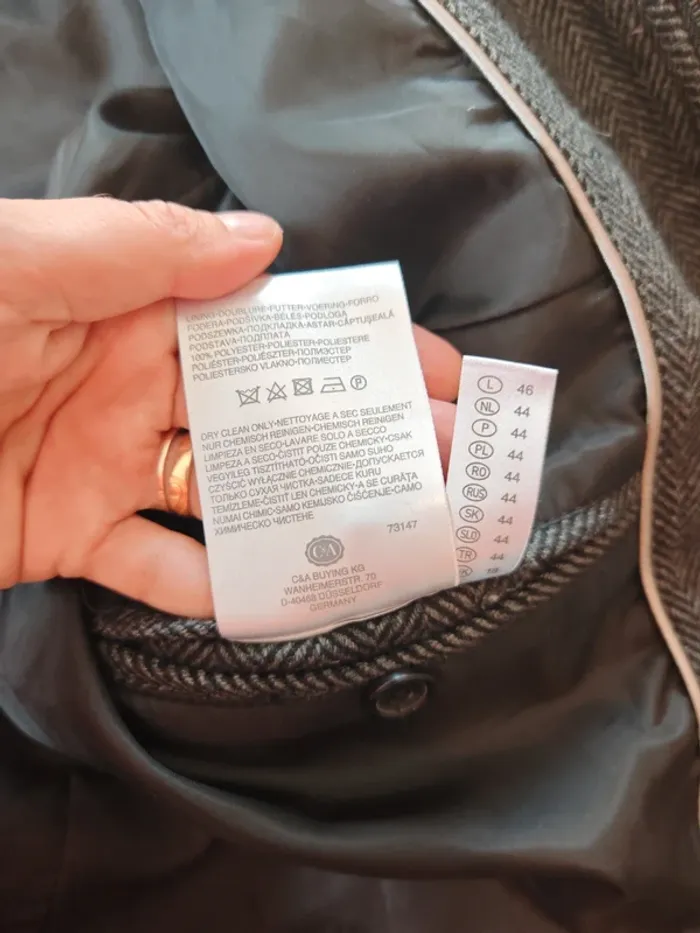 Veste grise à capuche femme taille 44 - photo numéro 8