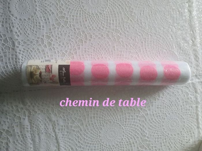Chemin de table- blanc rose Décoration