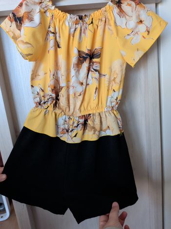 Combishort jaune et noire 6 ans 