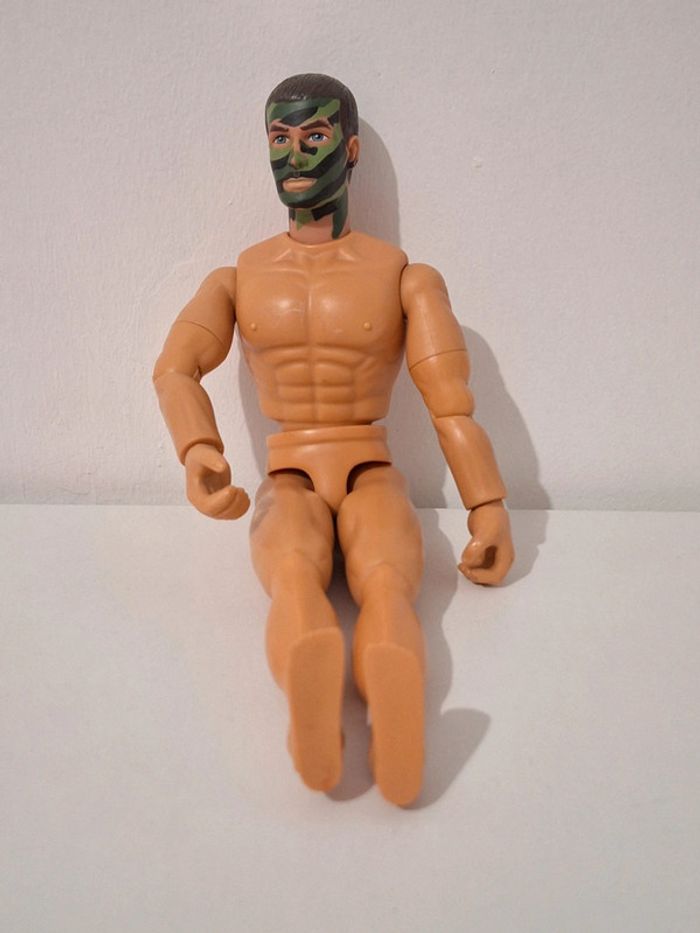 Poupée articulée