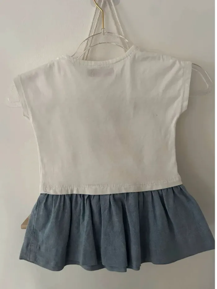 Robe  Jean  Bourget  en parfait état taille 18  mois - photo numéro 3
