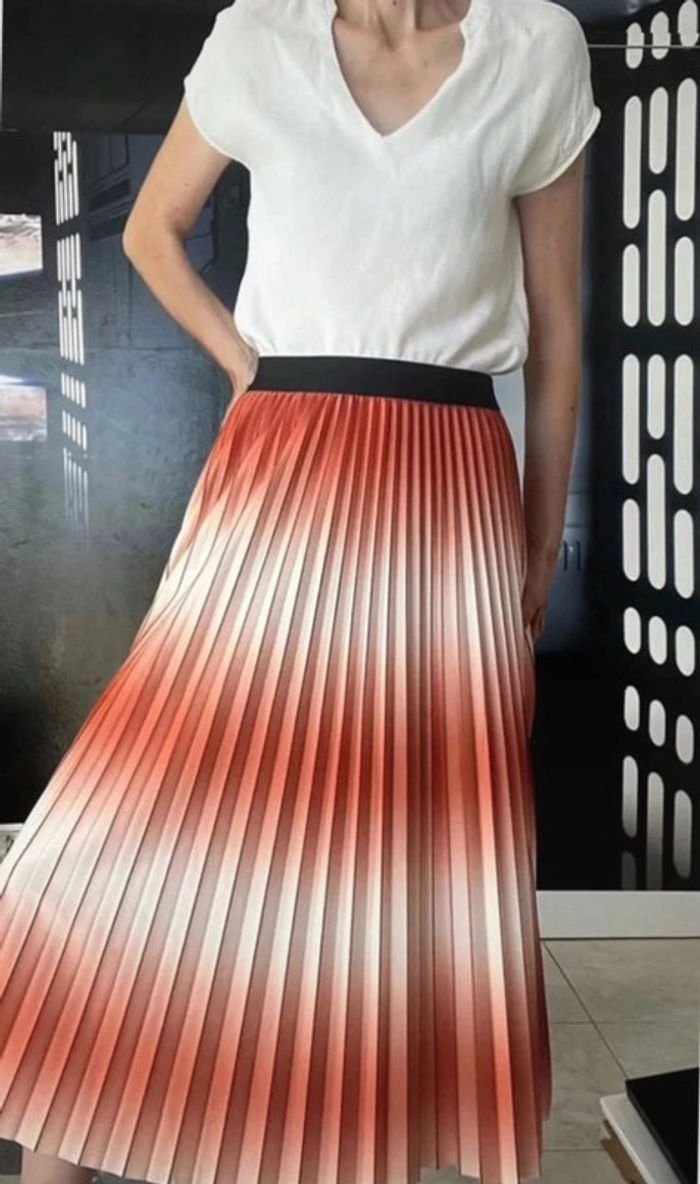 Jupe plissée dégradé corail - photo numéro 4