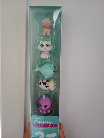 Lot de gommes neuves et emballées