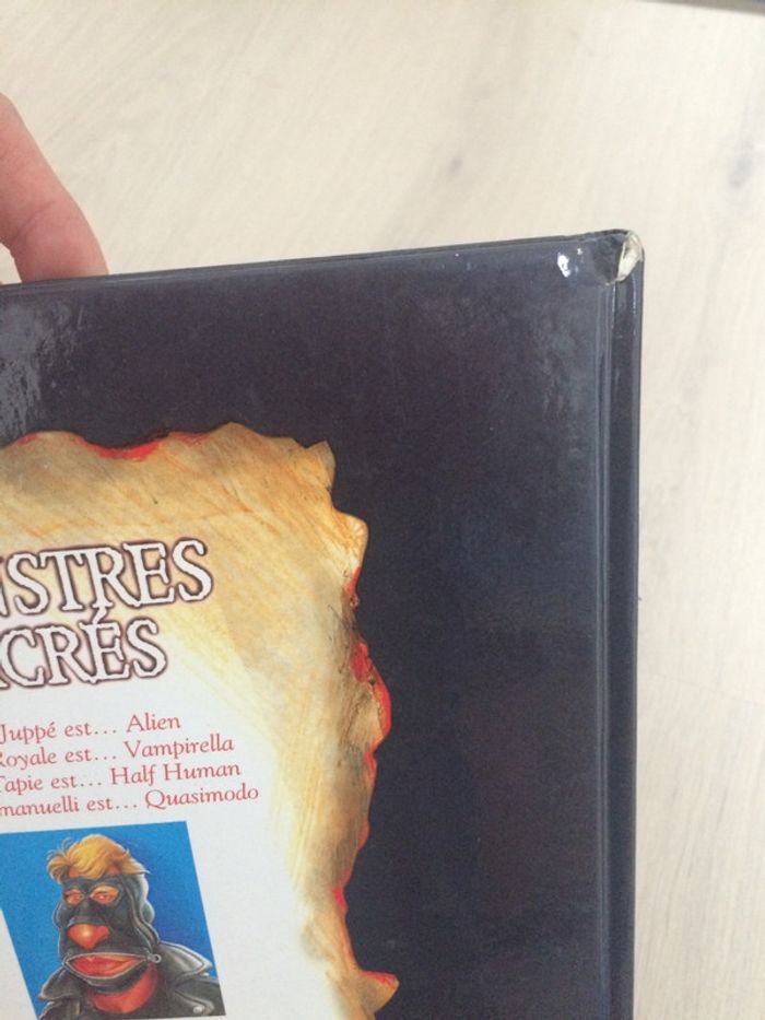 Livre Monstres sacrés - photo numéro 3