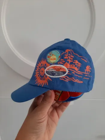 Casquette DPAM 0-3mois neuf