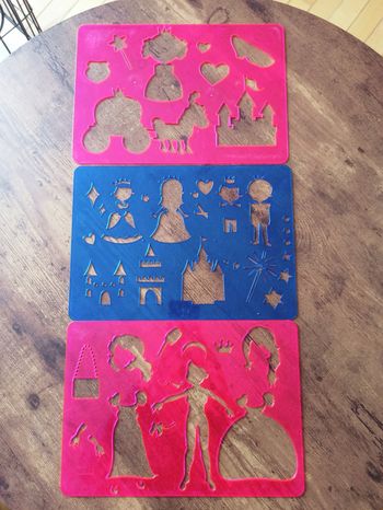 Lot de 3 plaques de pochoirs