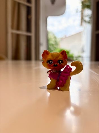 Figurine Polly Pocket chien beige n. 27 avec accessoires 