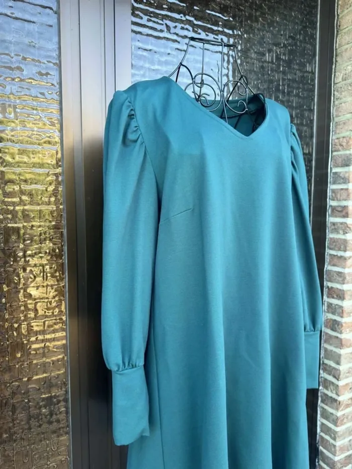 Robe Bleu-Verte Manches Longues Bouffantes - photo numéro 6