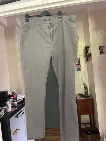 Jean femme taille 54 D’un Commun Accord