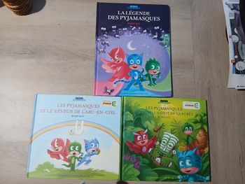 Lot de livres "Les Pyjamasques"