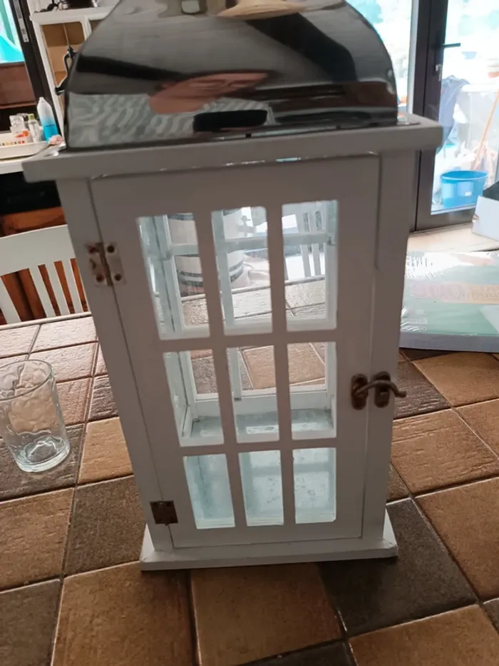 Lanterne en bois avec toit en métal - photo numéro 3