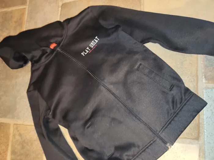 Veste et pull - photo numéro 2