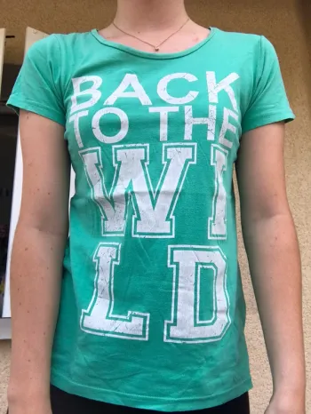 tee shirt
