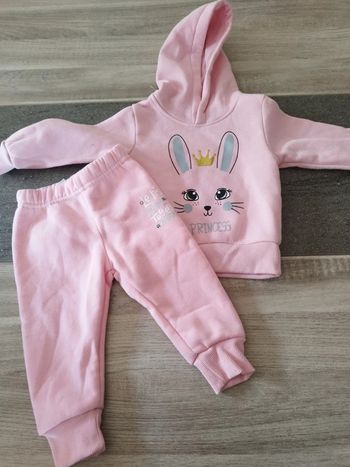 Survêtement fille 9 mois