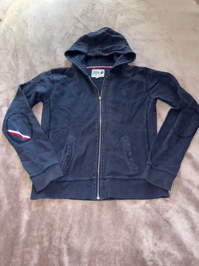 Veste garçon Hero Seven taille 14 ans en bon état. Couleur bleu. - photo numéro 2
