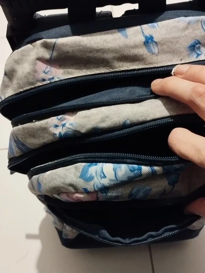 Sac d'école à roulettes - photo numéro 5