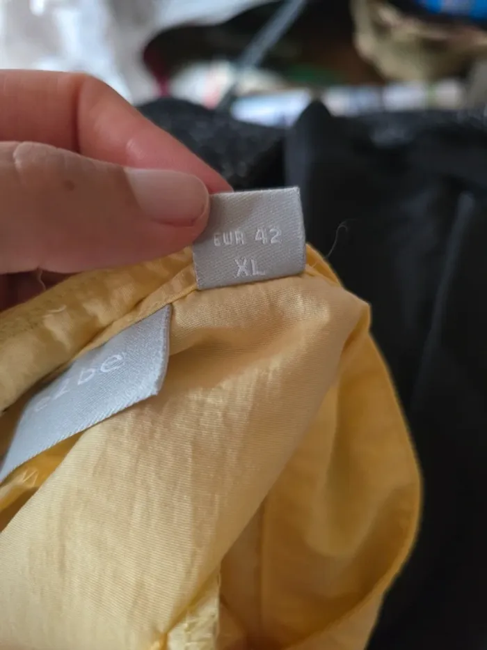 Short jaune dare2be taille 42 - photo numéro 7