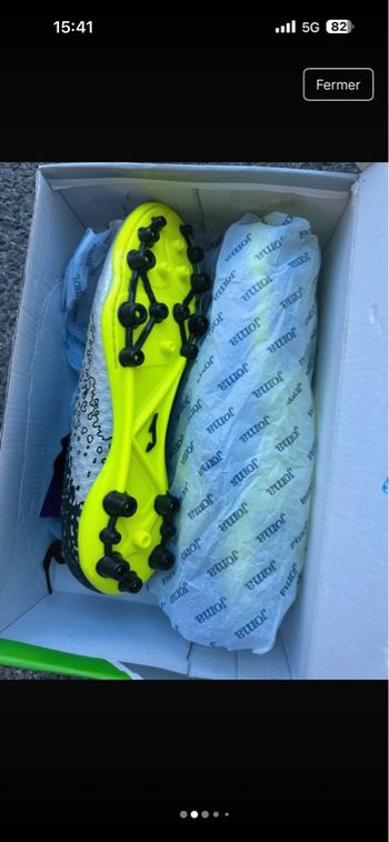 Crampons de foot Joma