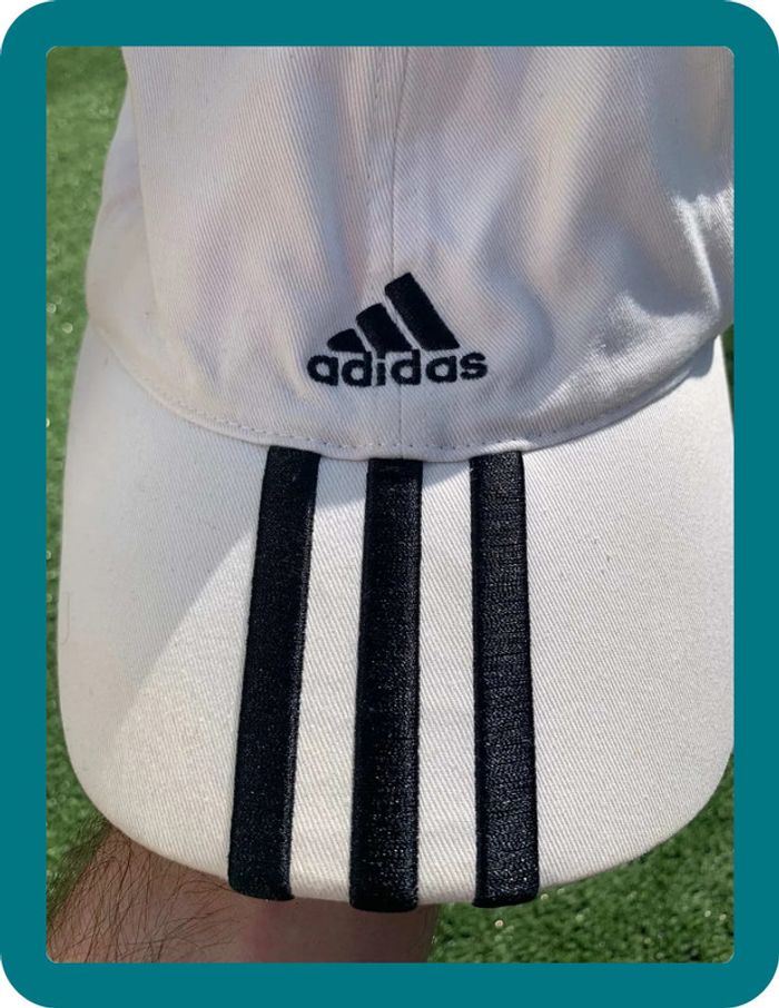 Casquette / Snapback Adidas vintage blanc 2000’s - photo numéro 2