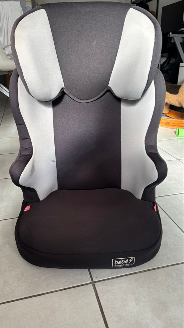 Siège auto bébé 9