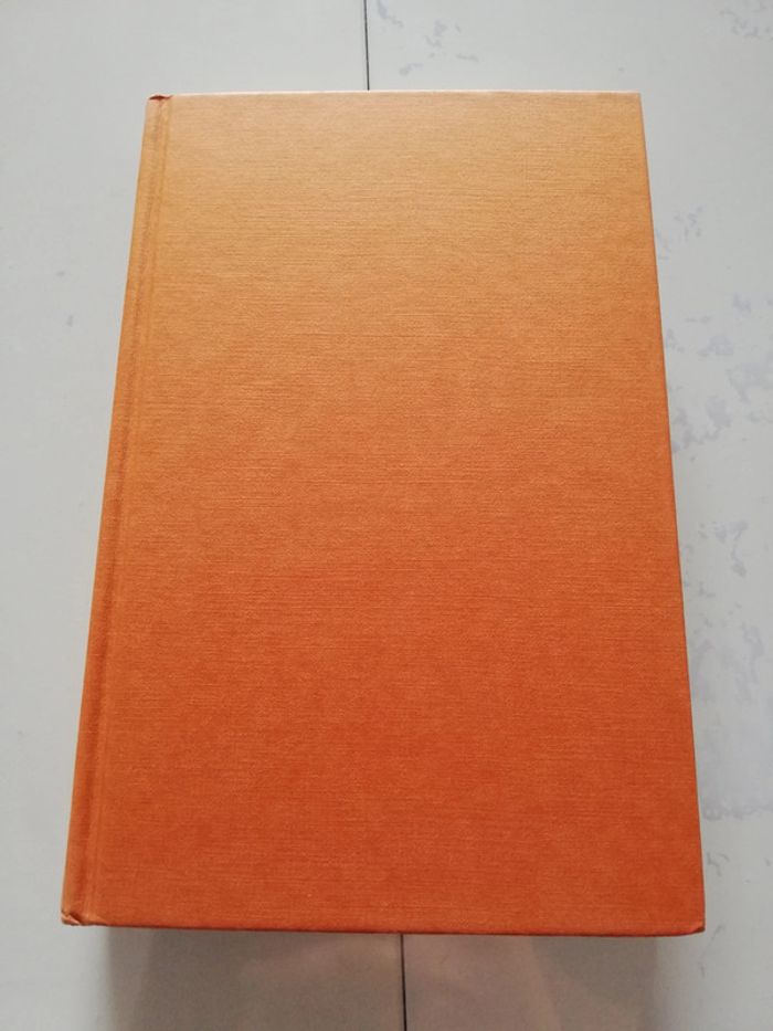 Livre "fleurs captives" - photo numéro 3