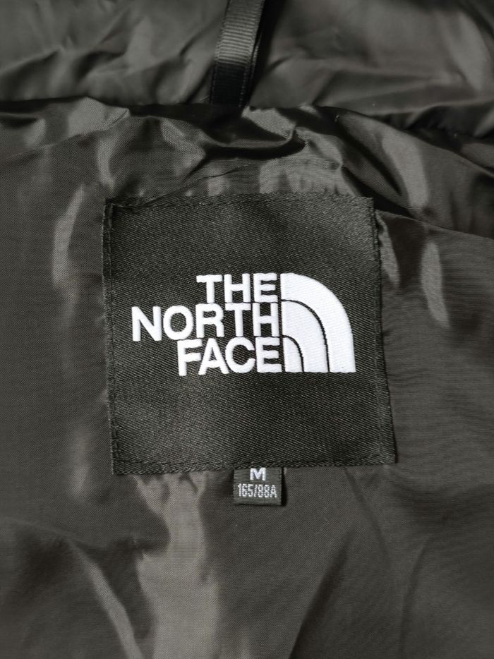 Doudoune sans manche the North face taille M neuf - photo numéro 9