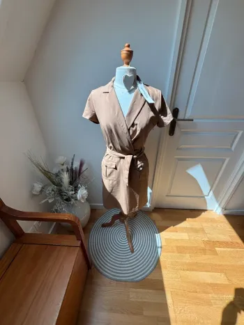 🤎 Robe camel style saharienne – Morgan – T36 Neuve avec étiquette