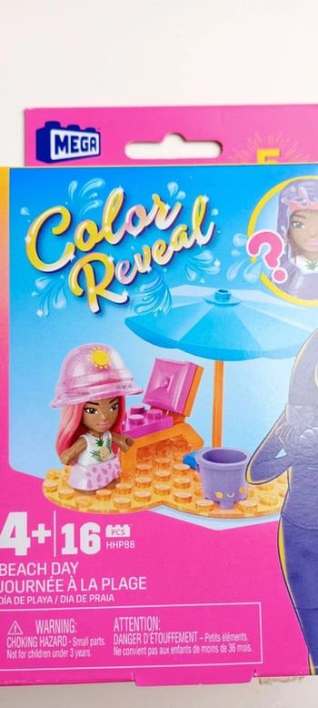 Mini Barbie Color Reveal neuf