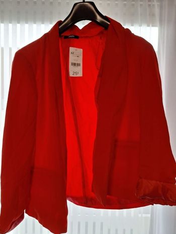 Vend veste tailleur rouge