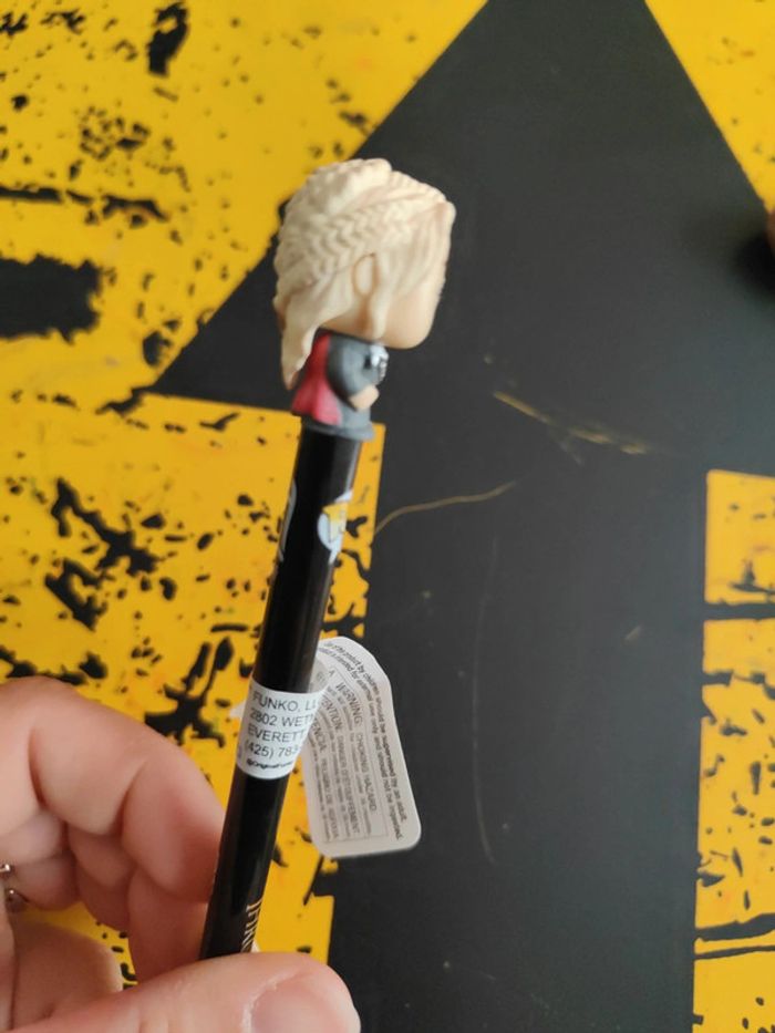Stylo Game of thrones 1 - photo numéro 3