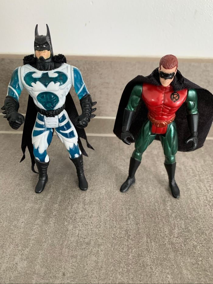 Lot de 2 figurines articulées « Batman et Robin »